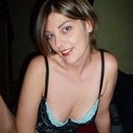 Dhalia - Cougar sexe à Verscio Profil de Dhalia, 40 ans, Cougar sexe à Verscio (Tessin)