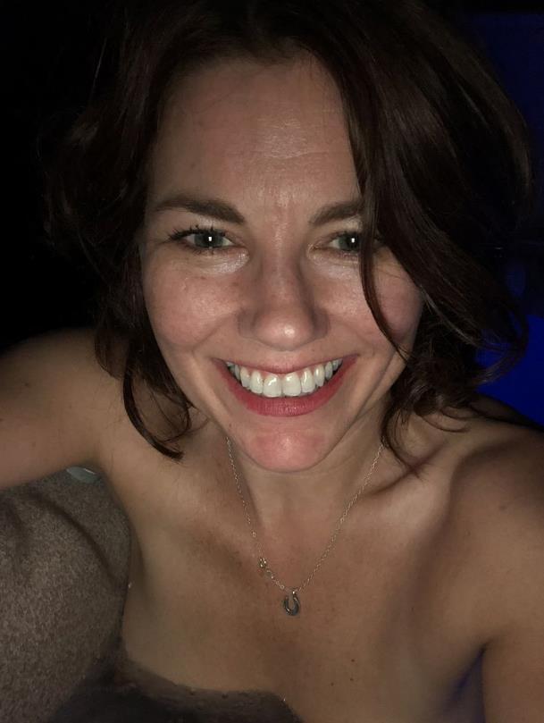 Alisse - Cougar sexe à Saules Profil de Alisse, 29 ans, Cougar sexe à Saules (Neuchâtel)